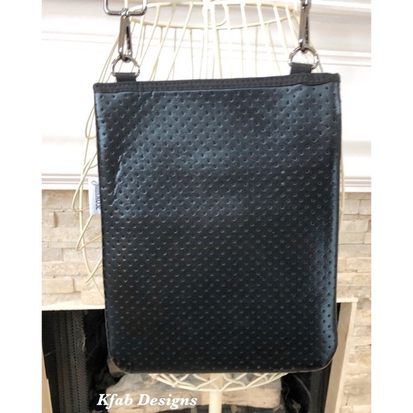 LAST 1! Neoprene Crossbody Tote Bag- Caramel - Picture 9 of 9